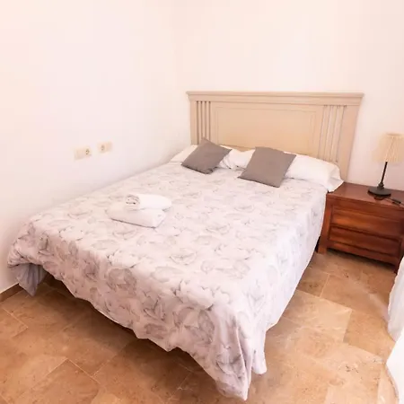Apartment Rodrigo De Triana Primero A *